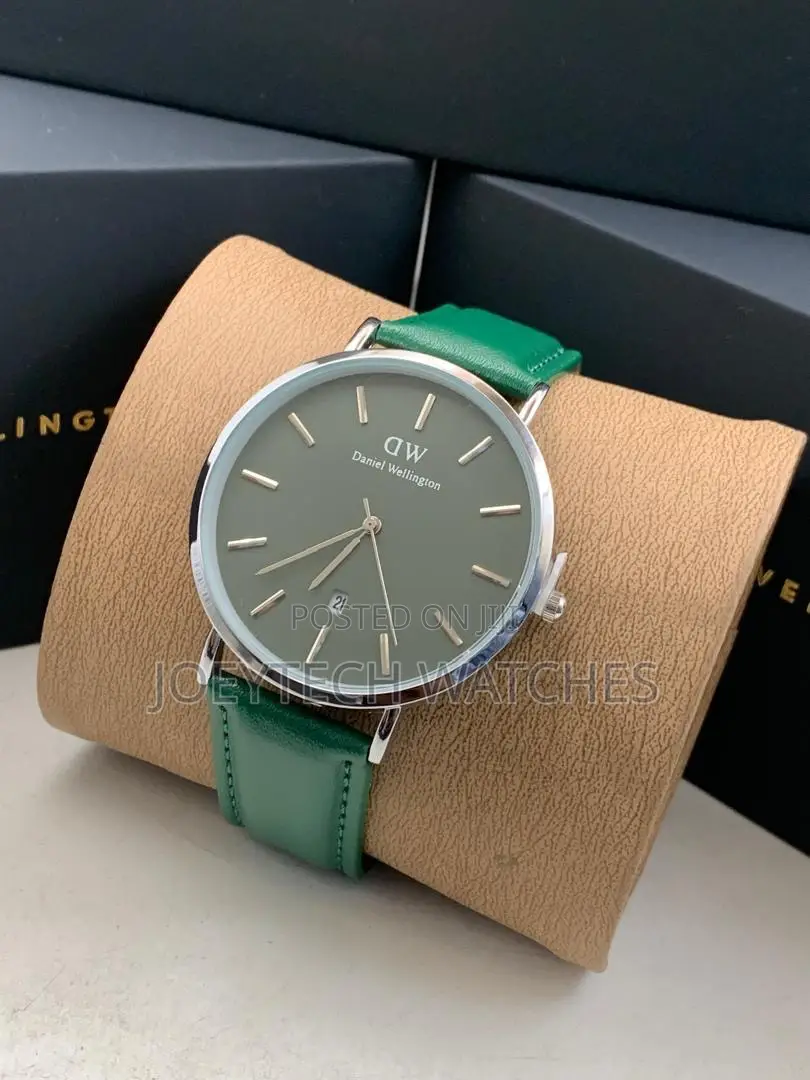 Brand New Daniel Wellington Leather Watch in Kasoa