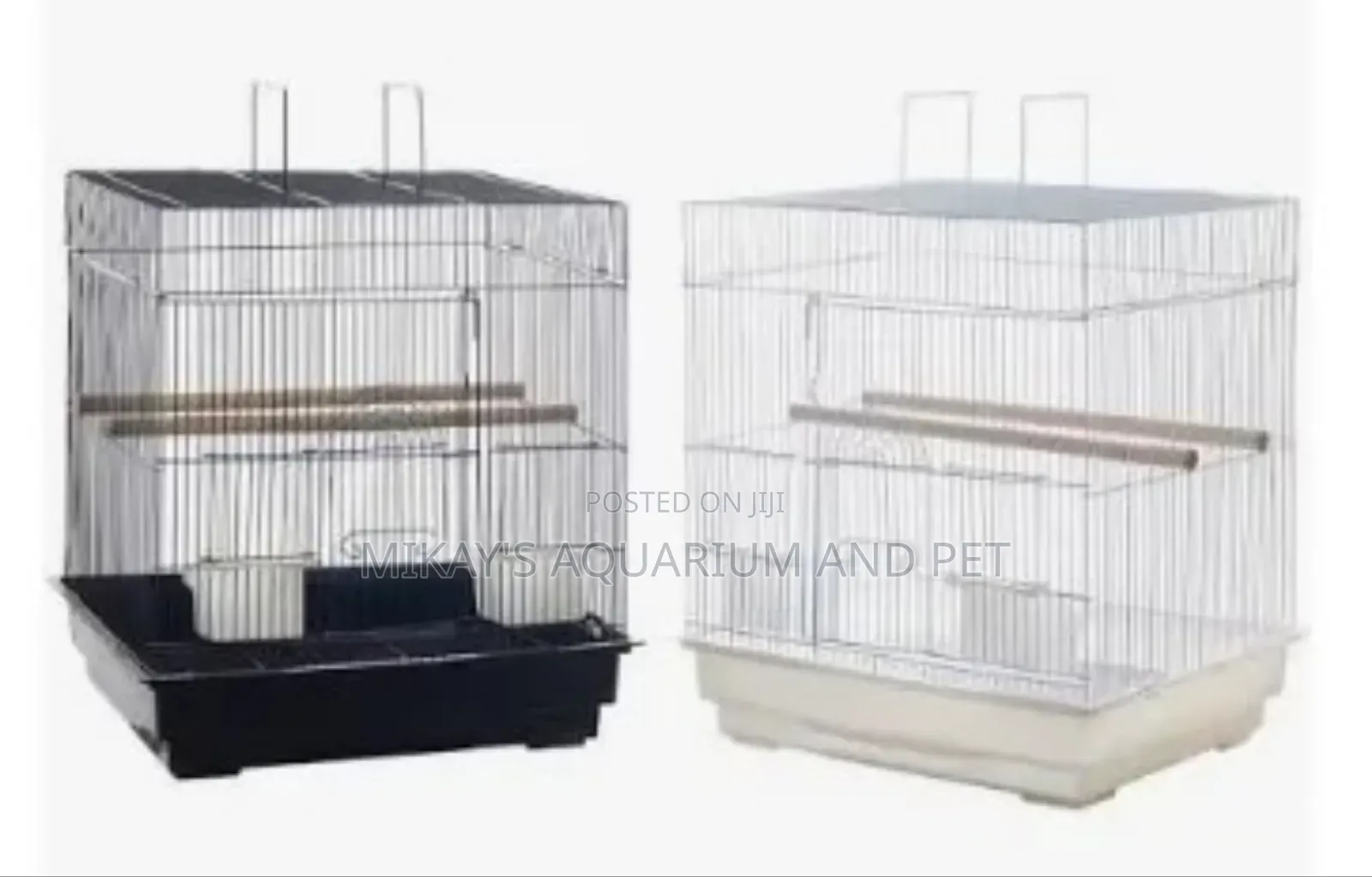 Metal Medium Bird Cage With a Flat Top