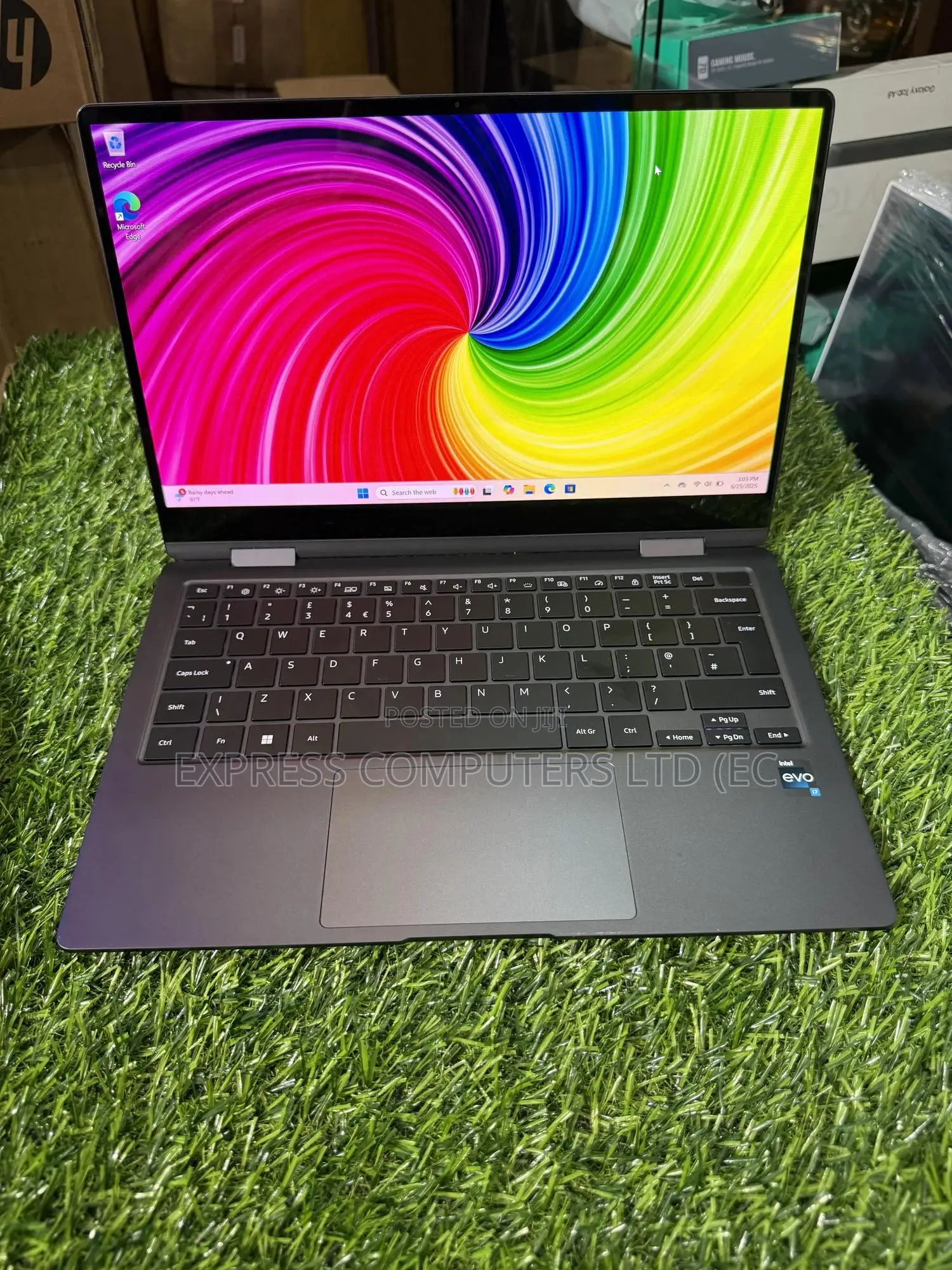 Laptop Samsung Galaxy Book4 16GB Intel Core I7 SSD 512GB