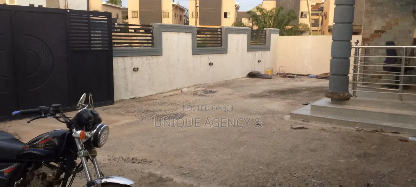 3bdrm Bungalow in Oyarifa for sale