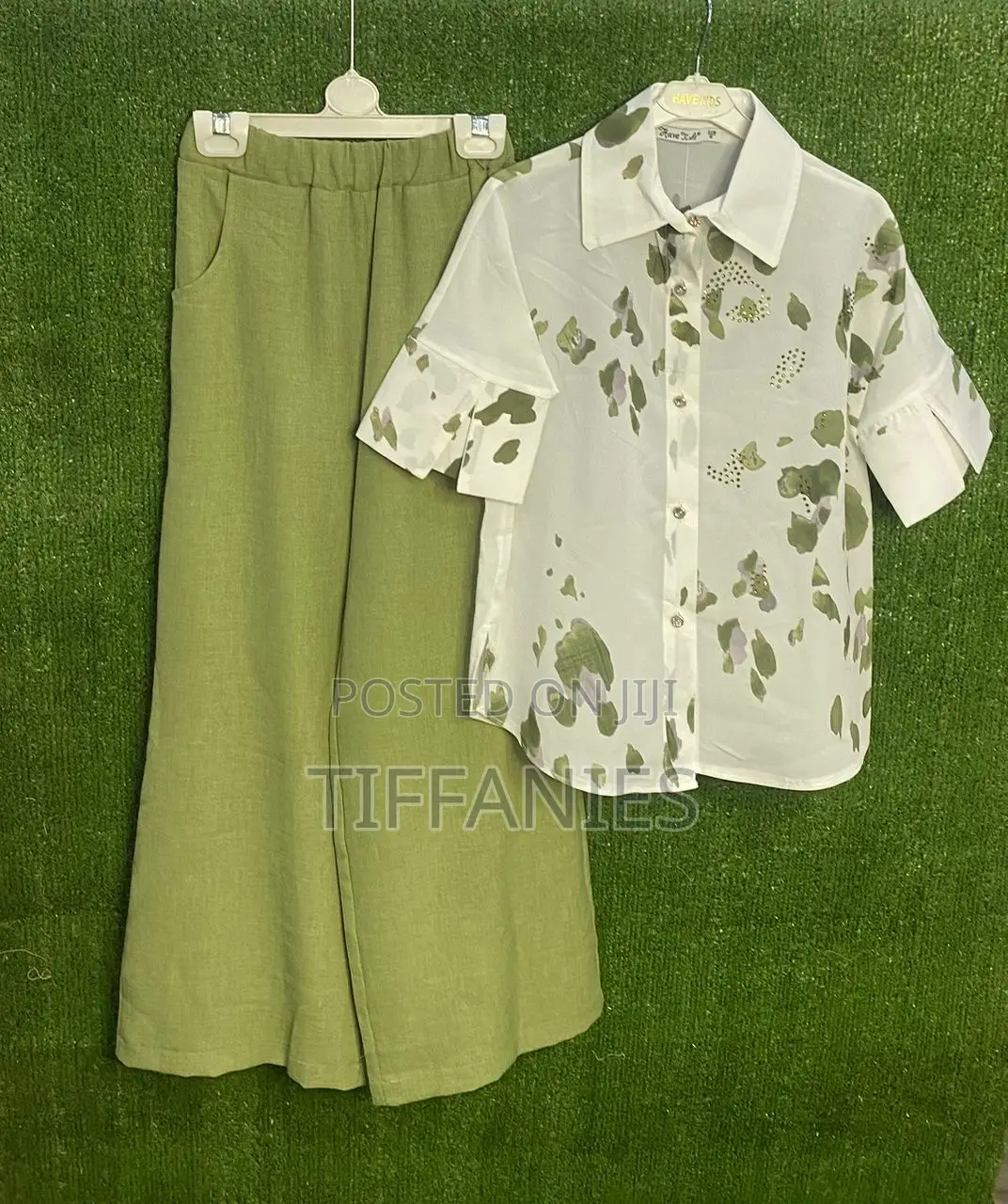 Elegant Trousers and Top