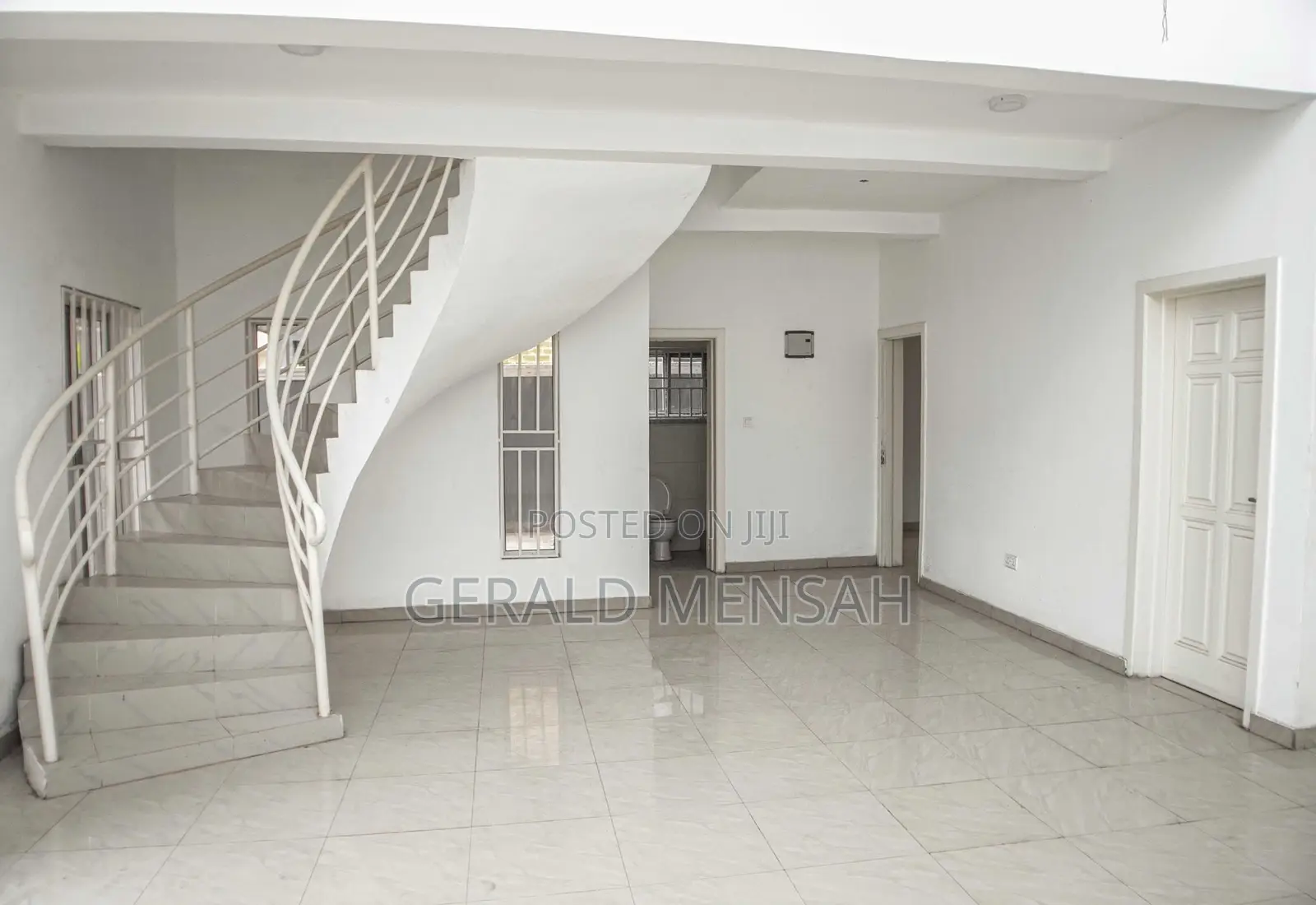 4bdrm Apartment in Baatsona Total for sale