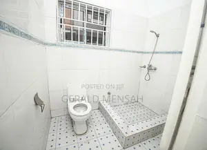 4bdrm Apartment in Baatsona Total for sale
