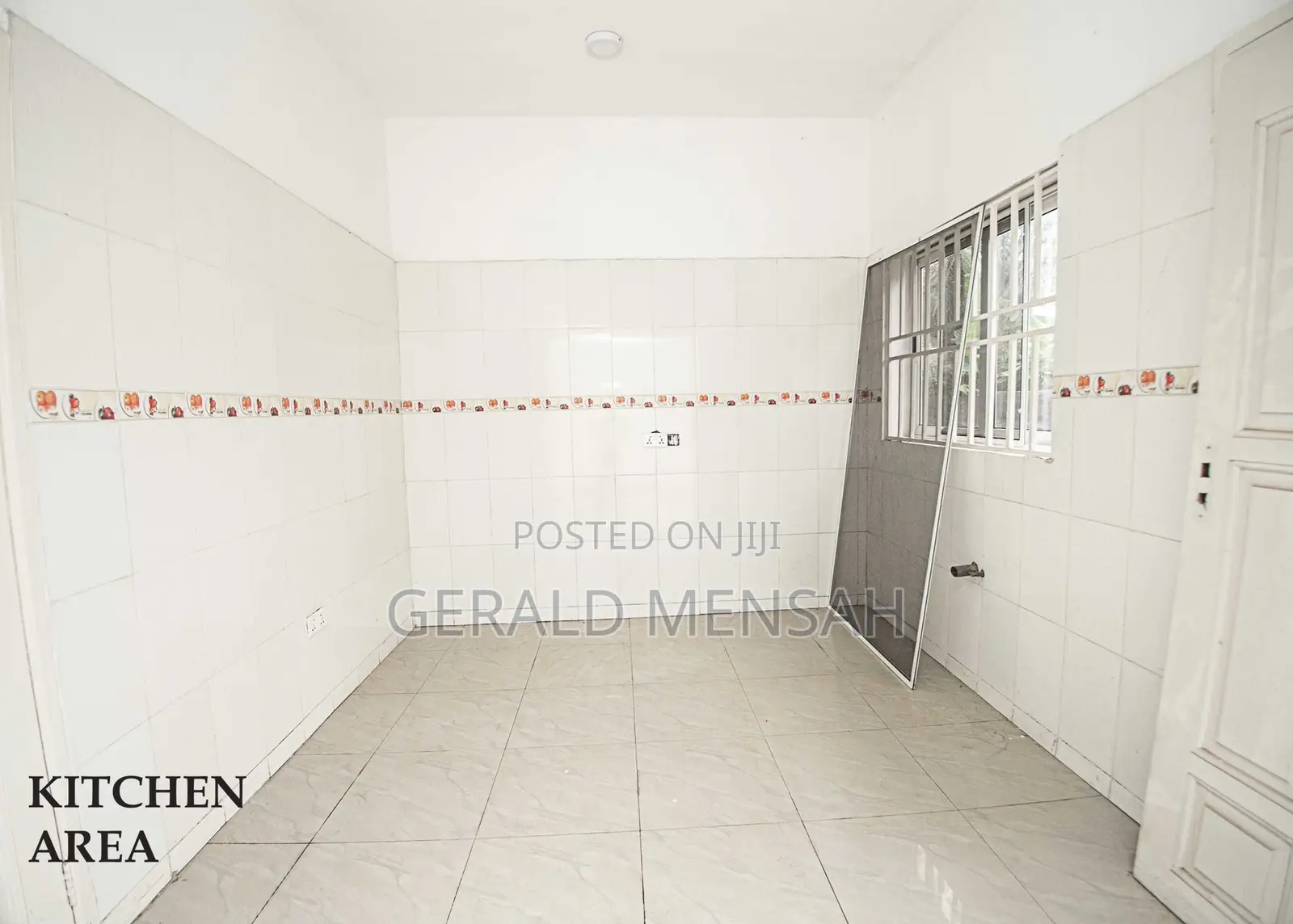 4bdrm Apartment in Baatsona Total for sale
