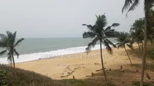 Central Region - Gomoa District_ 105.67 Acres Oceanfront Land