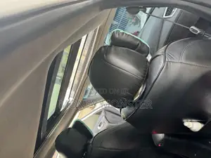 Hyundai Veloster Automatic 2012 White