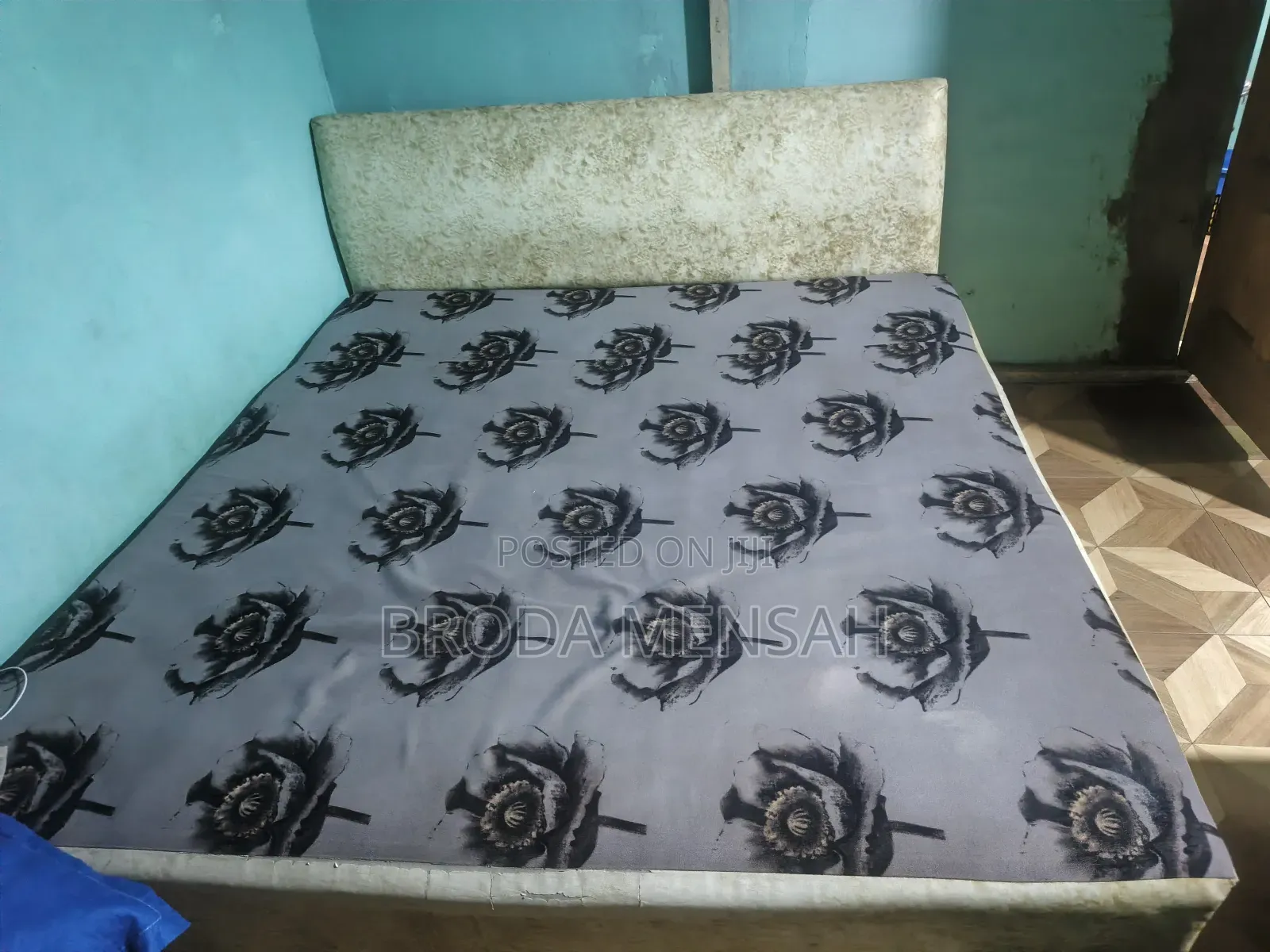 Queen Size in-Built Bed