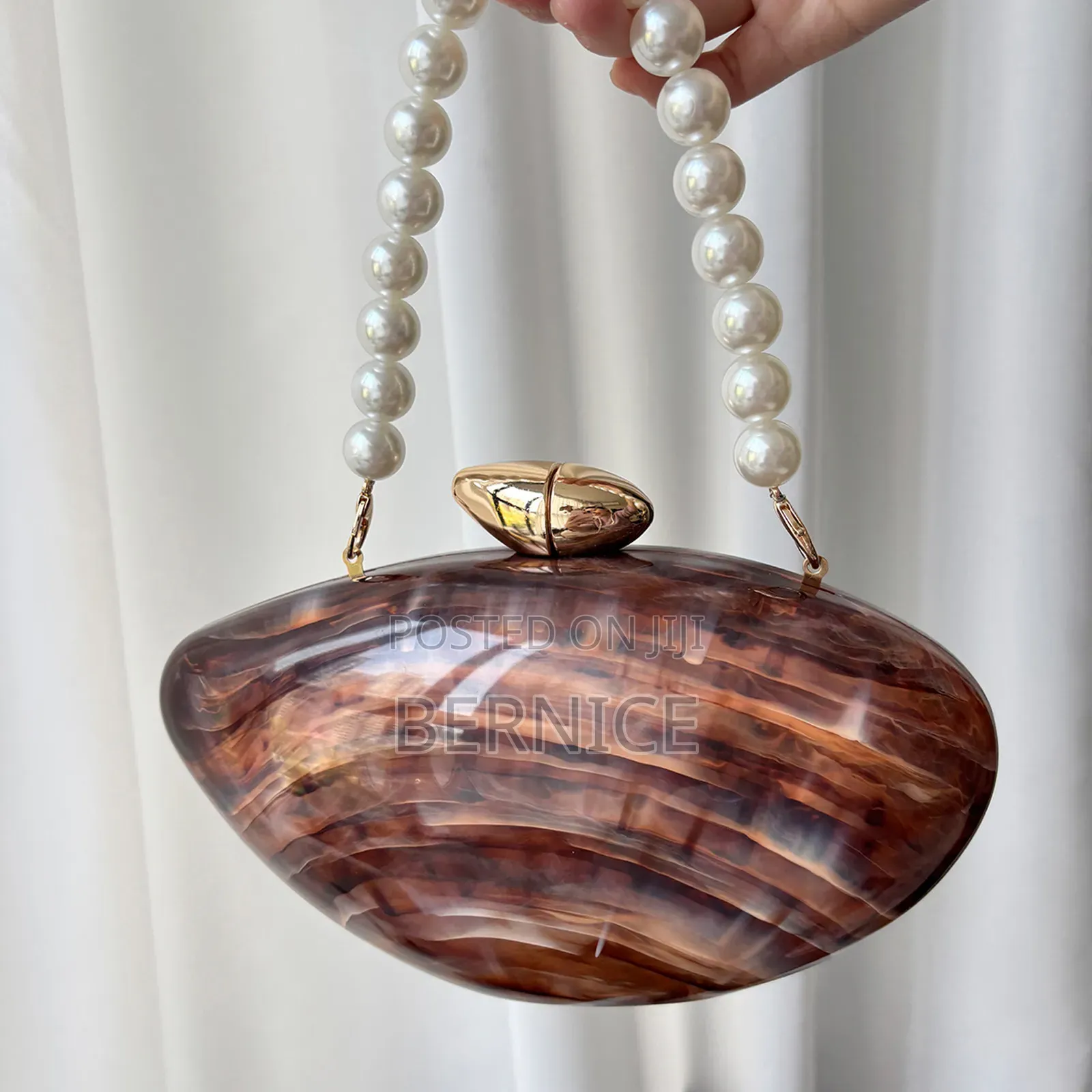 Elegant Blue Oval Clutch Bag – Stylish Unique Acryclic Design