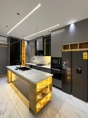 4bdrm House in Hills, East Legon for sale