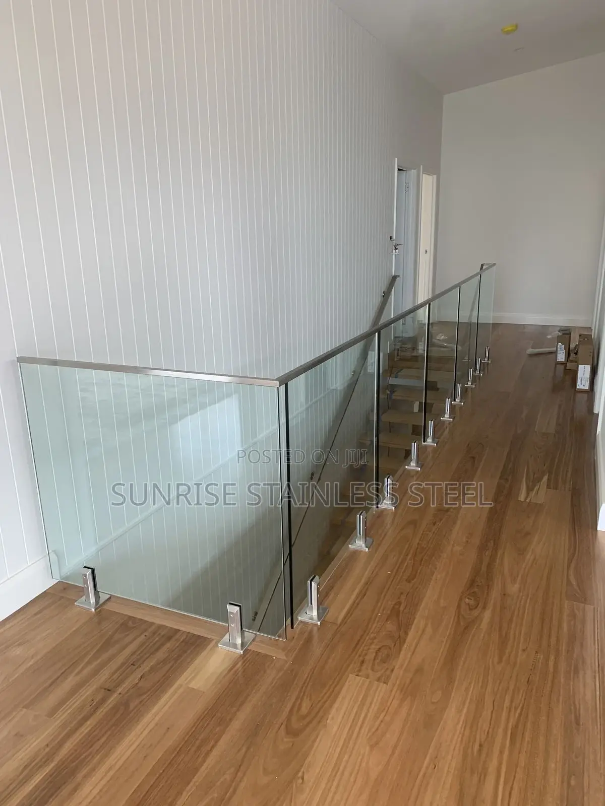 Sunrise Stainless Frameless Balcony Design