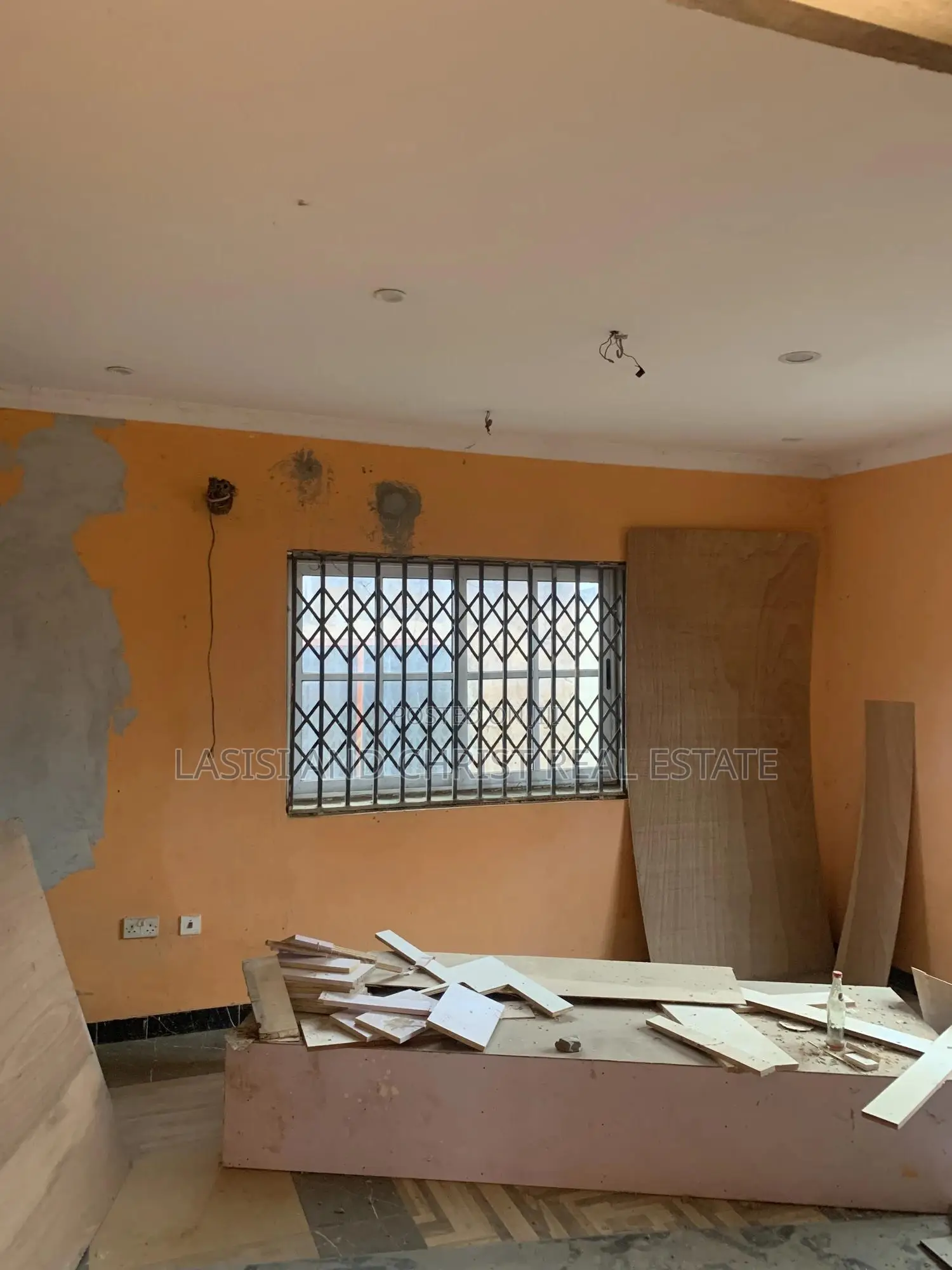 2bdrm Apartment in Lasisi And Christ, Amasaman for rent