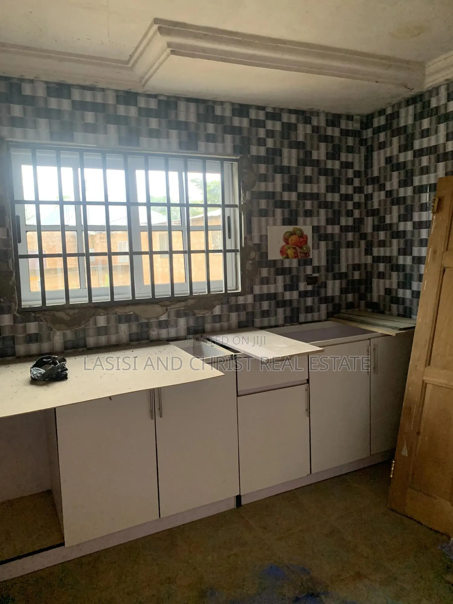 2bdrm Apartment in Lasisi And Christ, Amasaman for rent