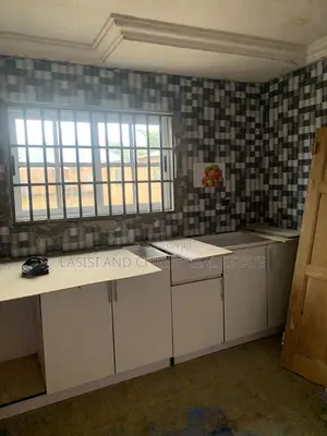 2bdrm Apartment in Lasisi And Christ, Amasaman for rent