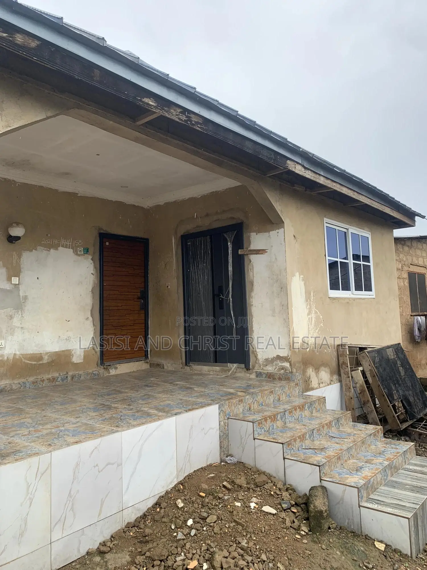 2bdrm Apartment in Lasisi And Christ, Amasaman for rent
