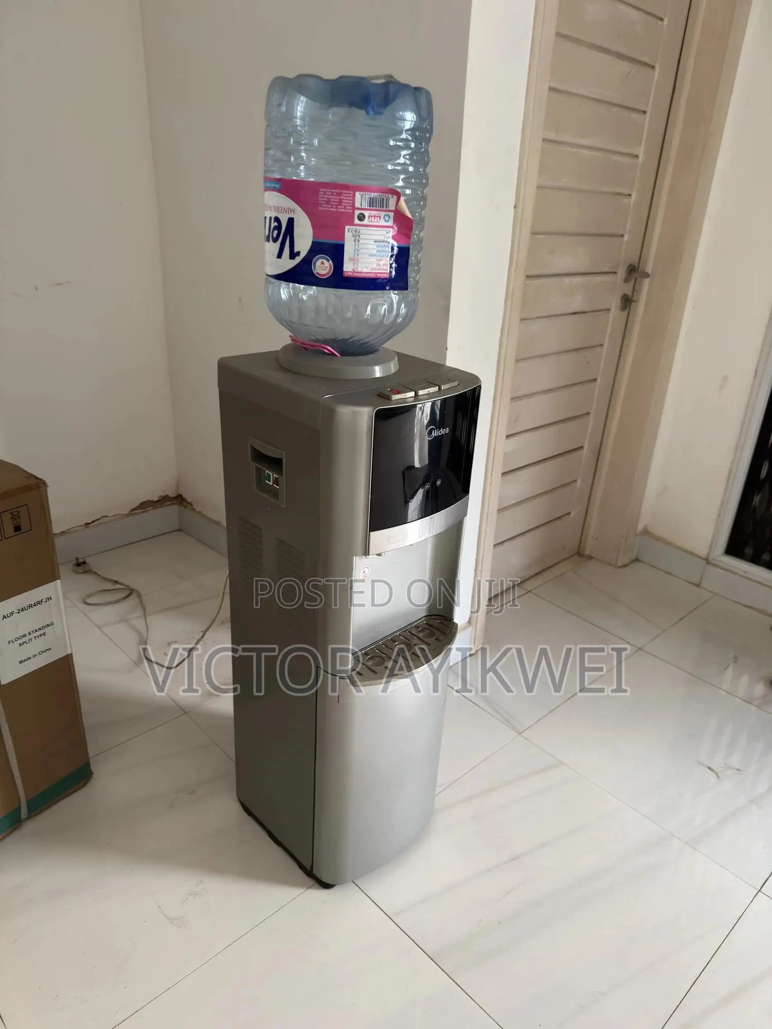 Midea Water Dispenser