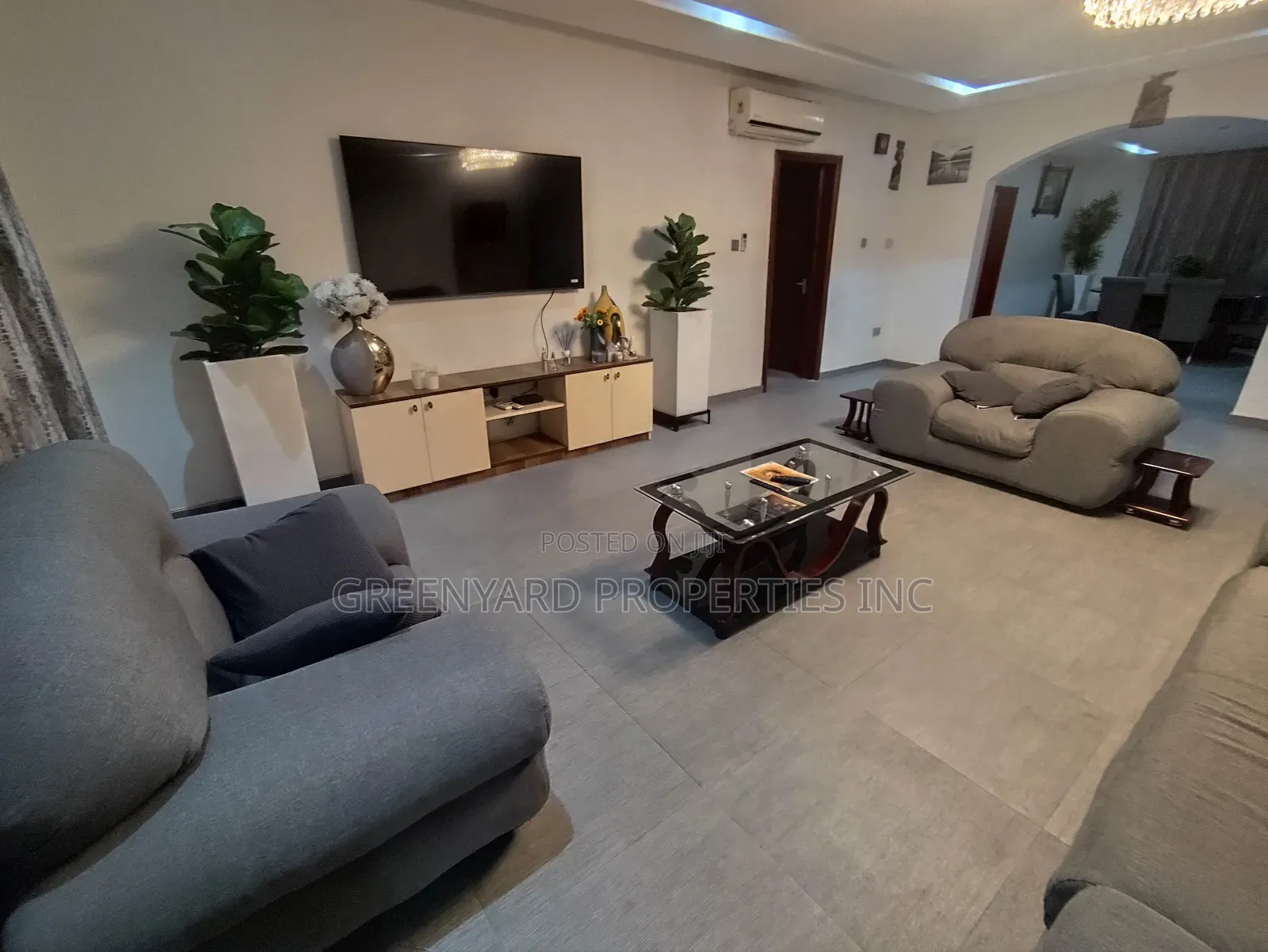 Furnished 3bdrm Apartment in Golf Hills, Achimota for rent