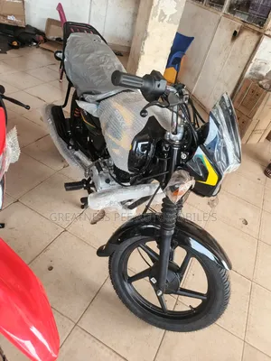 New Bajaj Boxer 150 UG 2025 Black