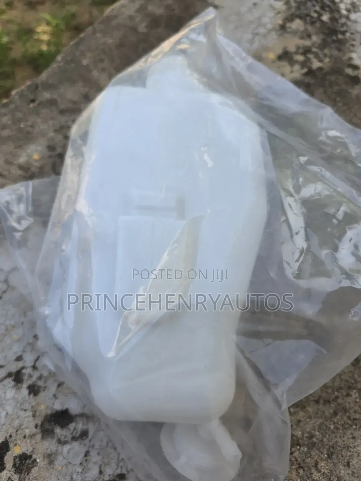 2023-2025 Honda CRV Water Box Small