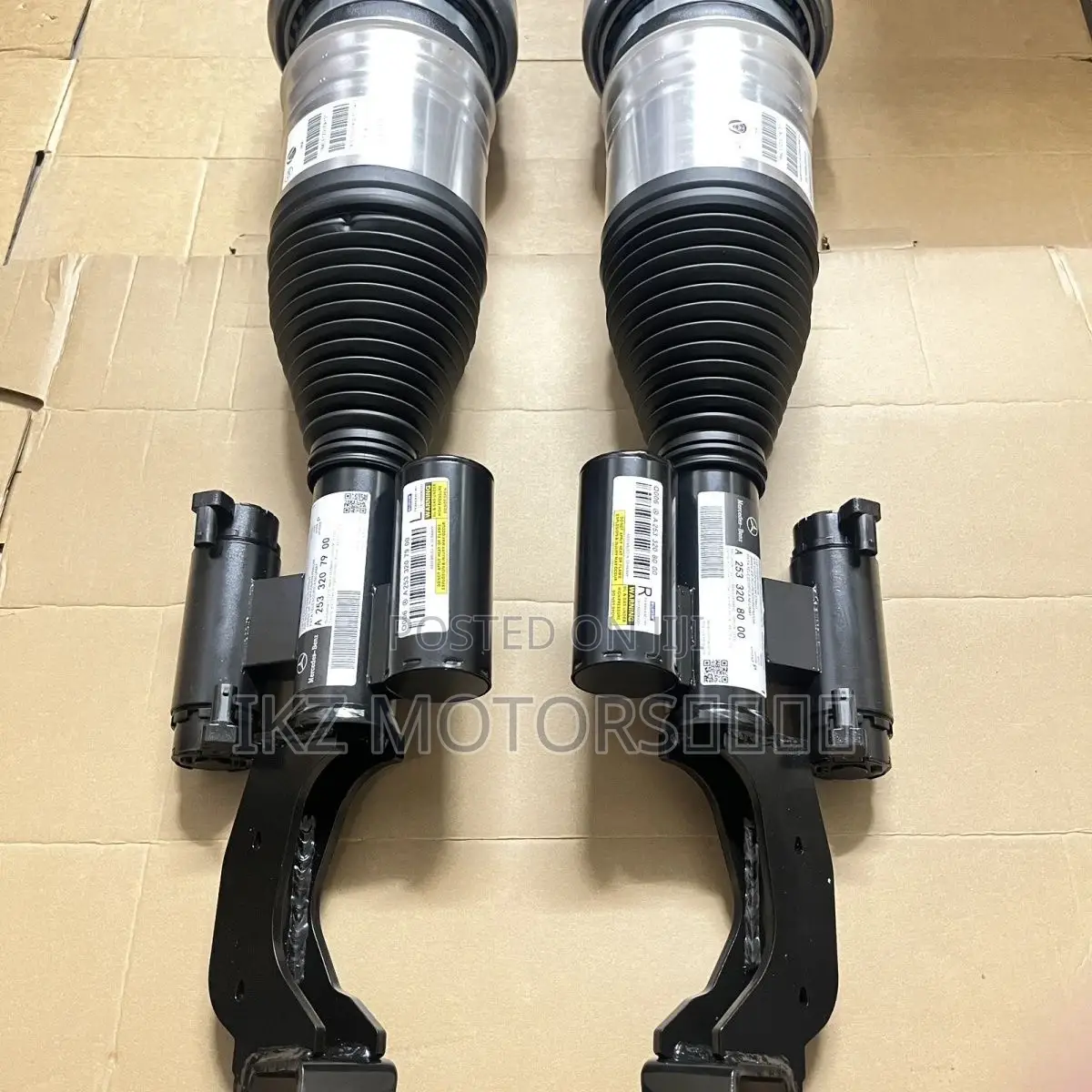 Benz Gt 290 /CLS,450 53 4matic/E43 /E53 Front Shocks
