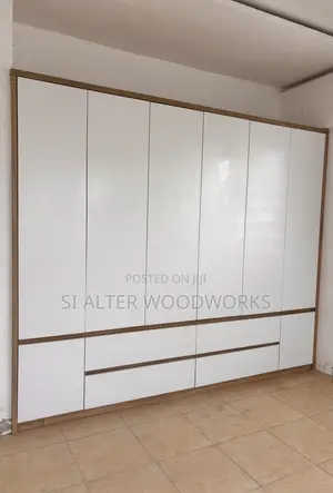Built in Wardrobe