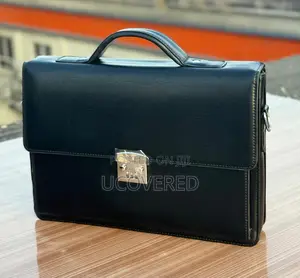 Men’S Leather Briefcase Locking Laptop Messenger Bag