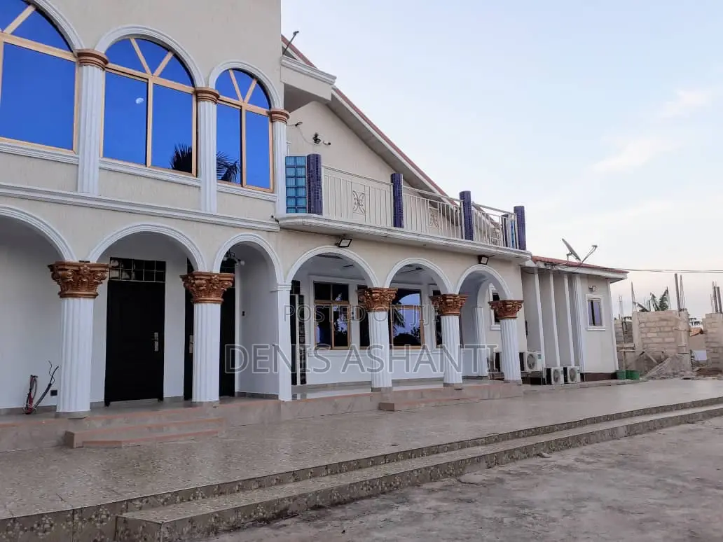 Painting and Rooms Designs , Walls Treatments Against Dampness and Etc