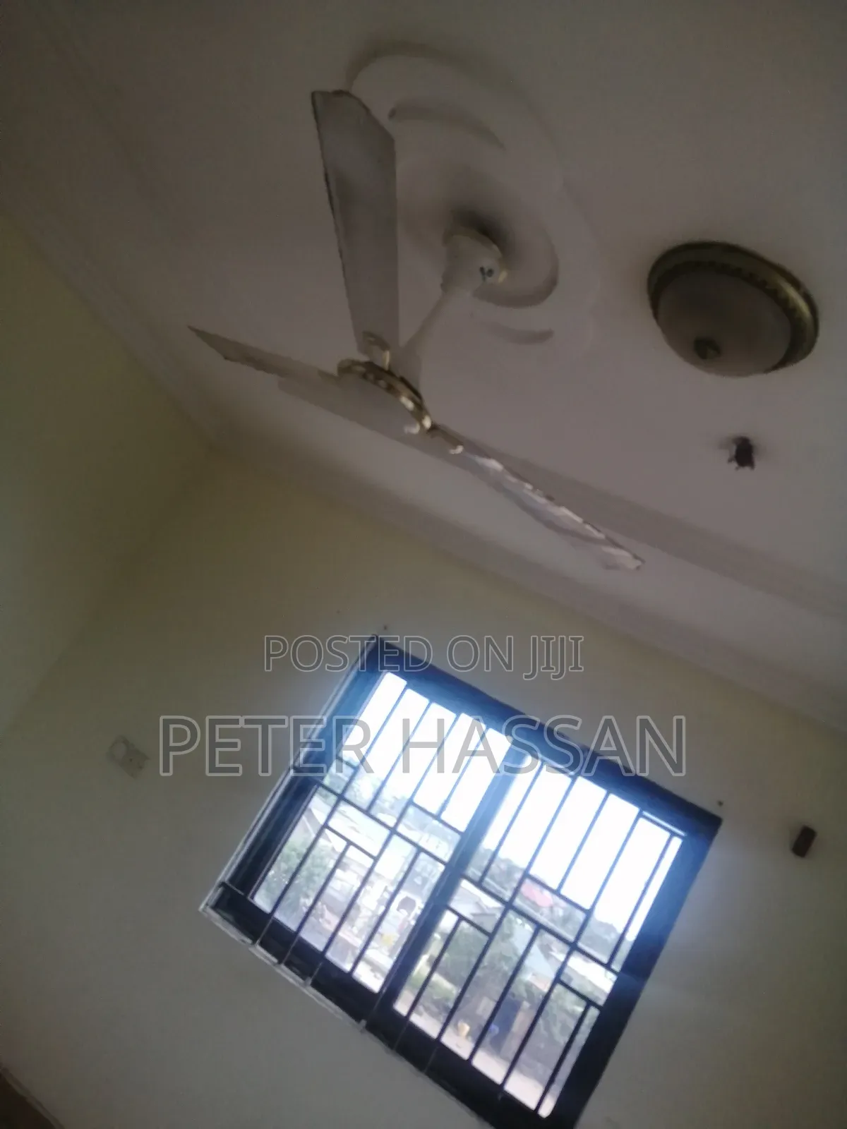2bdrm Apartment in Ofaakor Jeriver Road, Kasoa for rent