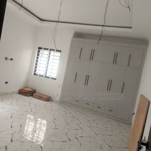 3bdrm House in Kg. Franco, Spintex for sale