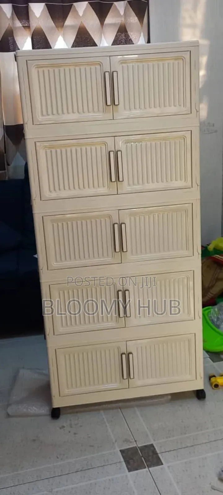 Plastic Foldable Wardrobe / Storage Cabinet (5 Layers)