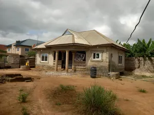 2bdrm House in Santasi Nkoransa, Kumasi Metropolitan for sale