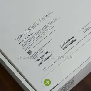 New Laptop Apple MacBook Pro 2025 M5 14-inch 16GB SSD 512GB