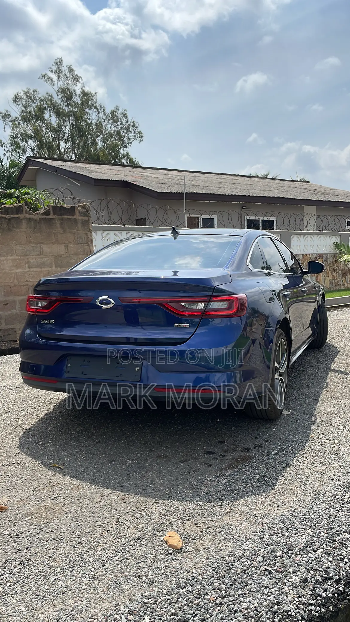 Renault Samsung SM6 2016 Blue