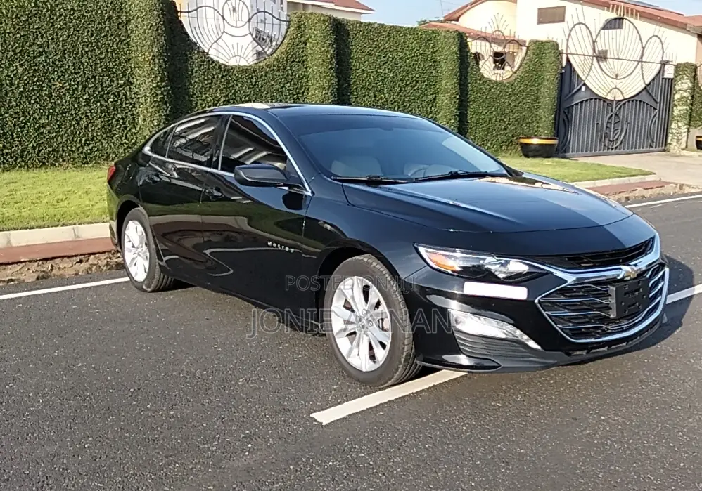 Chevrolet Malibu 2021 Black