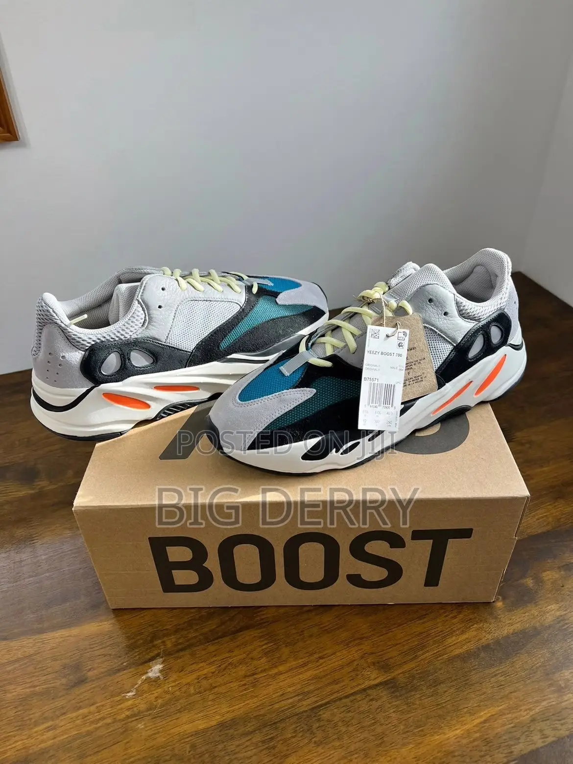 Yeezy Boost 700 Wave Runner