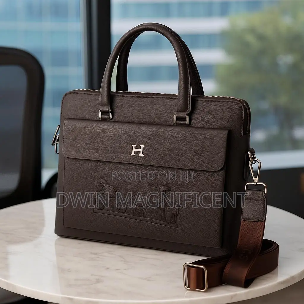 Unisex Waterproof Leather Briefcase Shoulder Laptop Business Bag.