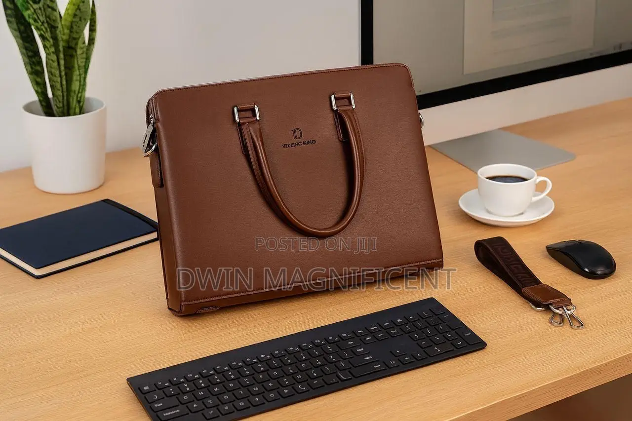 Unisex Waterproof Leather Briefcase Shoulder Laptop Business Bag.