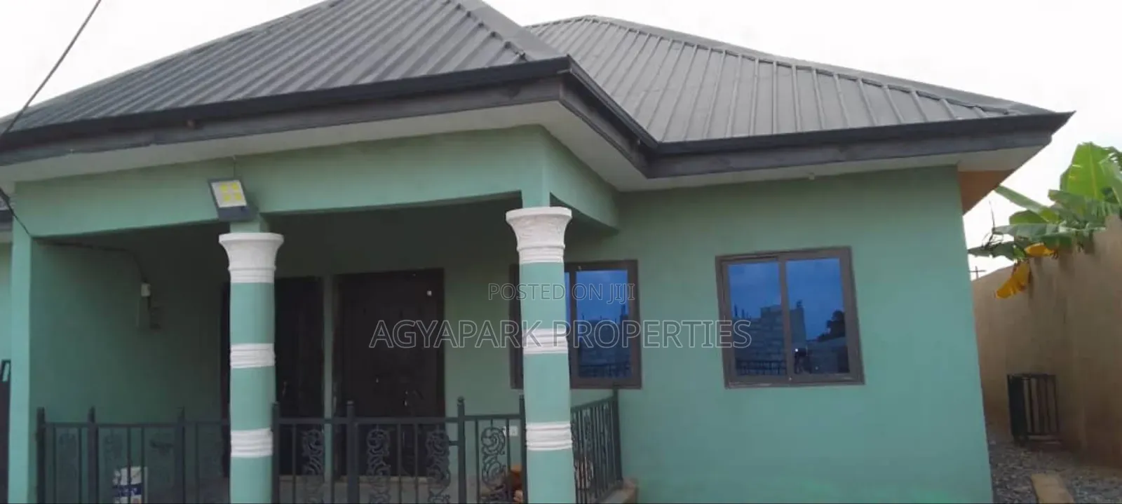 4bdrm House in Kotaku Estate, Ga West Municipal for sale