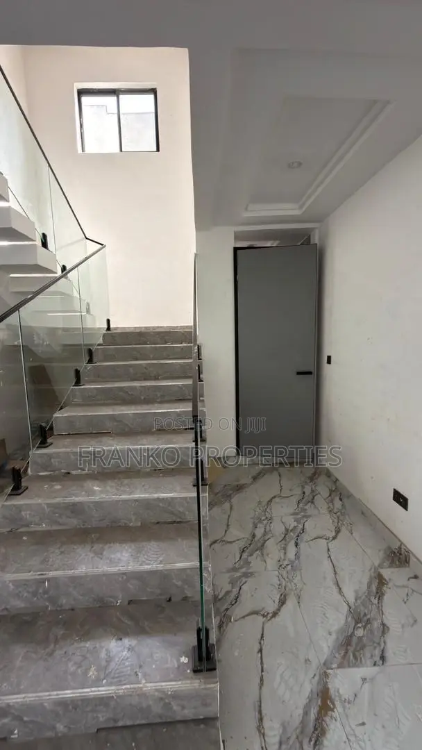 4bdrm House in Franko Properties, Old Town for sale