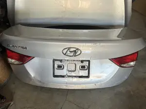 Elantra 2012 Boot