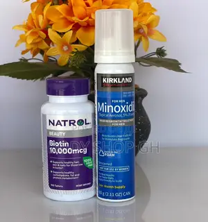 Kirkland Foam + Biotin [ 10,000mg / Strawberry Flavor Natrol Biotin ]