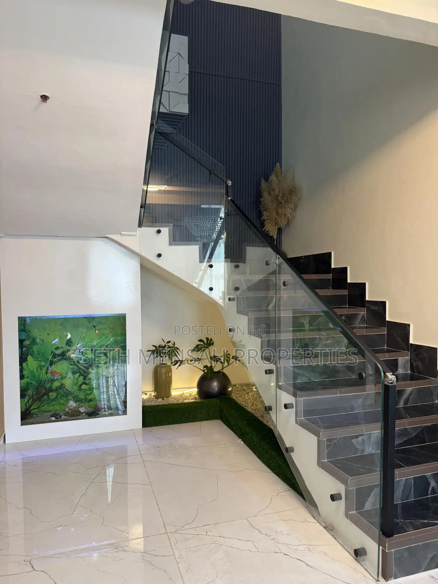 Furnished 7bdrm House in Skm, Medifem Area for sale