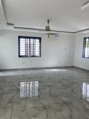 4bdrm House in Ashaley Botwe for sale