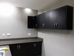 3bdrm House in New Legon, Adenta for rent