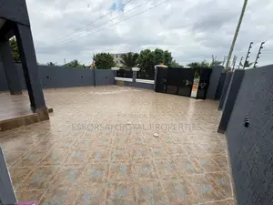 3bdrm House in Ablekuma for sale