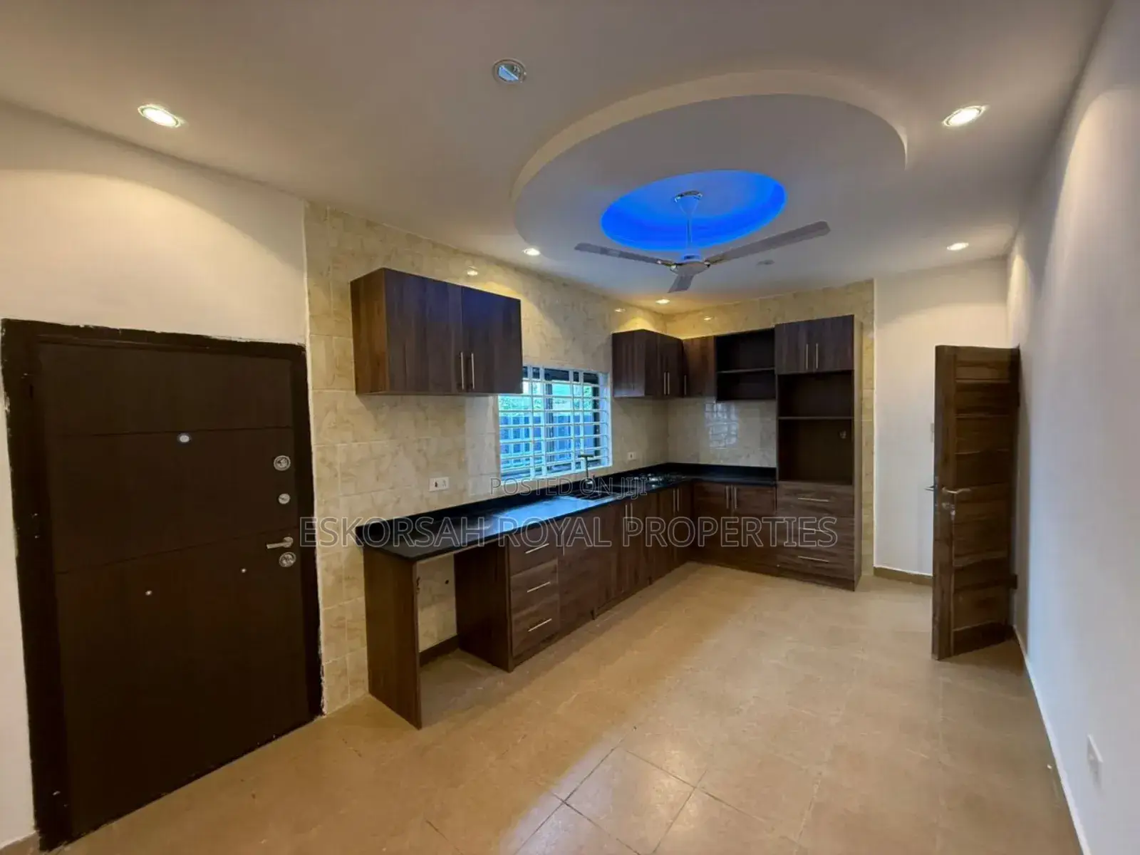 3bdrm House in Ablekuma for sale