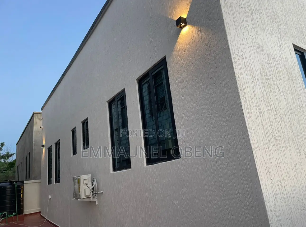 Furnished 4bdrm Apartment in Kwanwuma, Kumasi Metropolitan for sale
