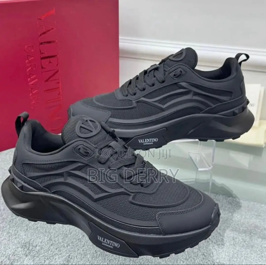 Valentino Garavani Low Sneaker