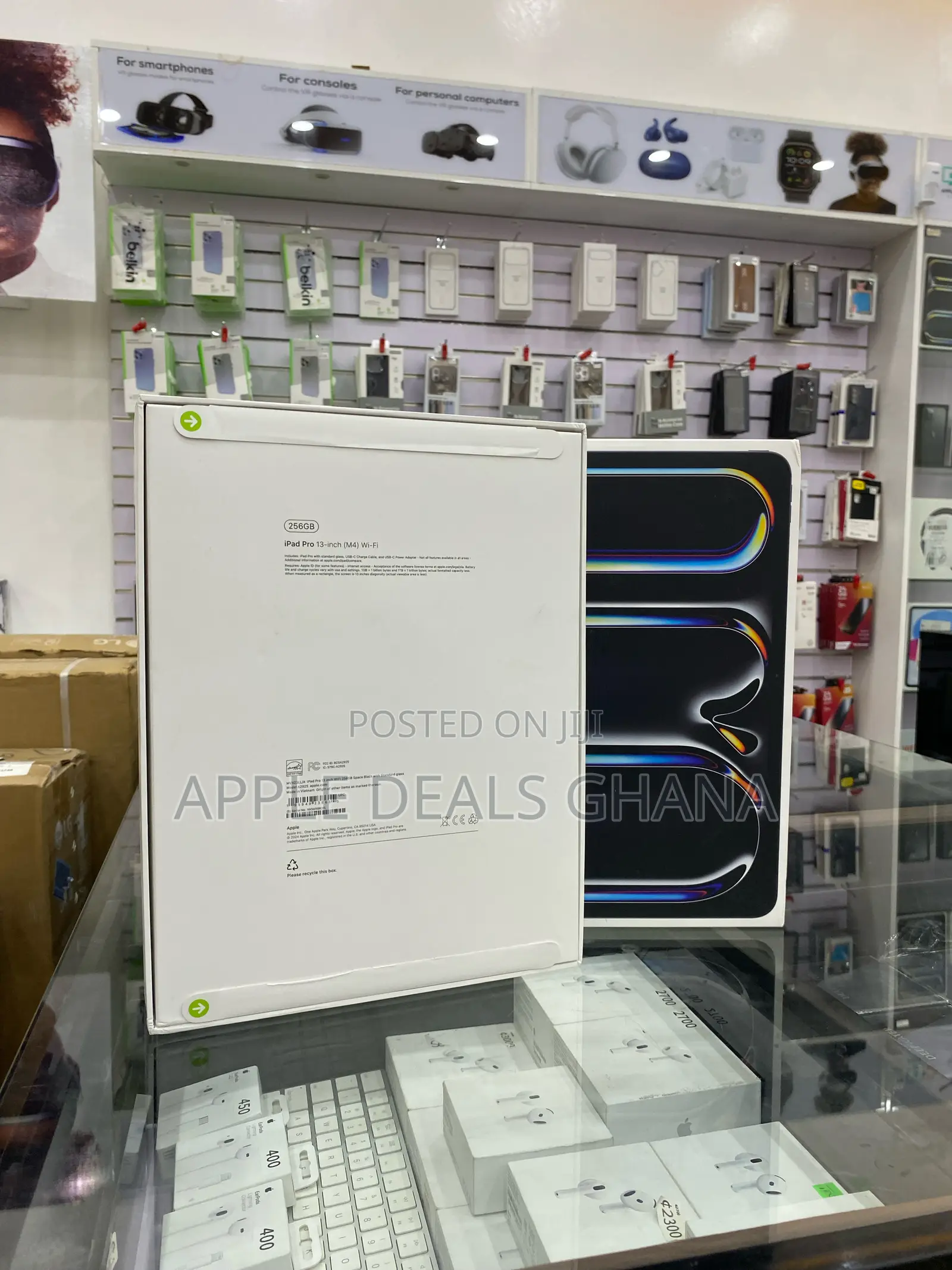 New Apple iPad Pro 13 (2024) 256 GB