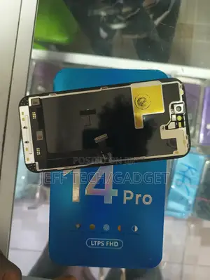 iPhone 14 Pro Screen
