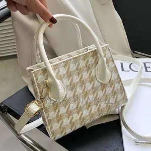 Summer Breeze Woven Bag